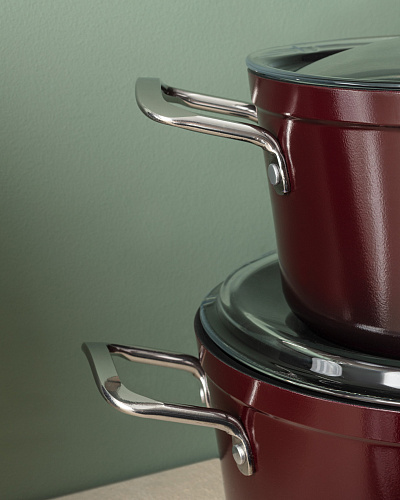 Комплект алюминиевой посуды Titanium 18см, 22см, 26см, 26см - бордовый. 7 предметов.
