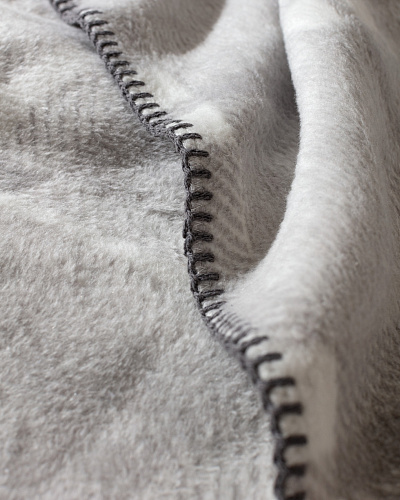 Покрывало полутораспальное Cluny 200x220 см. - серое