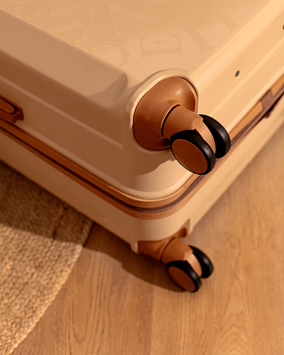 Чемодан Voyage Luggage размера L. - бежевый