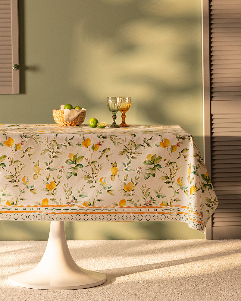 Скатерть Debora 100x140 см. - бежевая