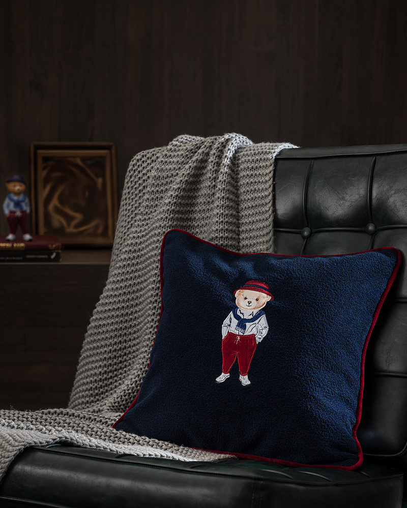 Декоративная наволочка Melay 43x43 см. - темно-синяя