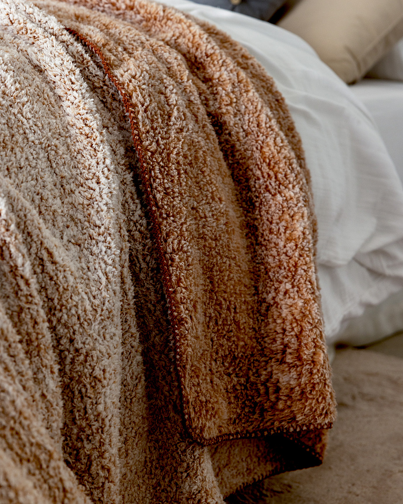 Покрывало полуторасплаьное Nord 200x220 см. - темно-оранжевое