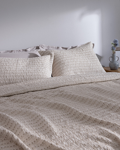 Комплект покрывало + 2 наволочки Petite 230x240 см