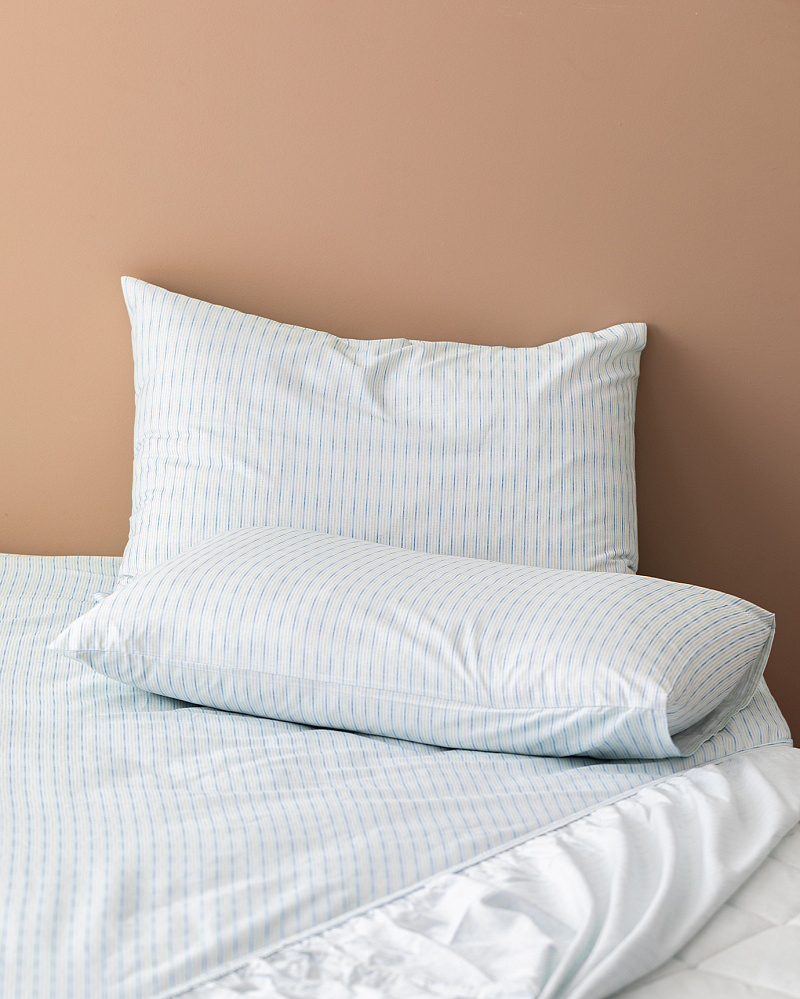 Комплект постельного белья двуспальный Carlo с простыней и 2 наволочками 160x200 см, хлопок