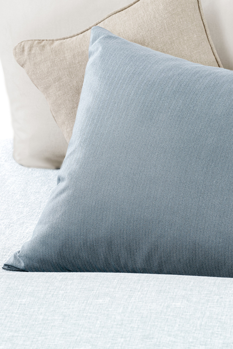 Комплект постельного белья семейный Odette с 2 пододеяльниками 240x260 см, хлопок