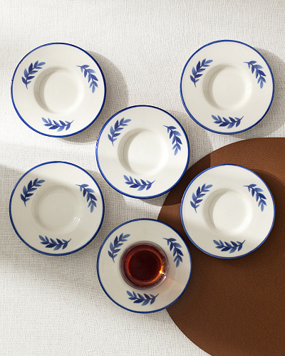 Набор фарфоровых чайных блюдец Luxe Feuille из 6 шт., 13x13 см - синий