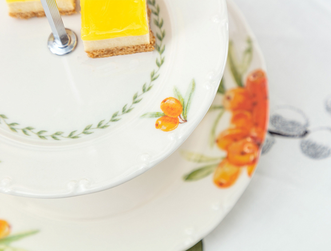 2-х ярусная тарелка Silverberry Patterned 19-25 см. - белая