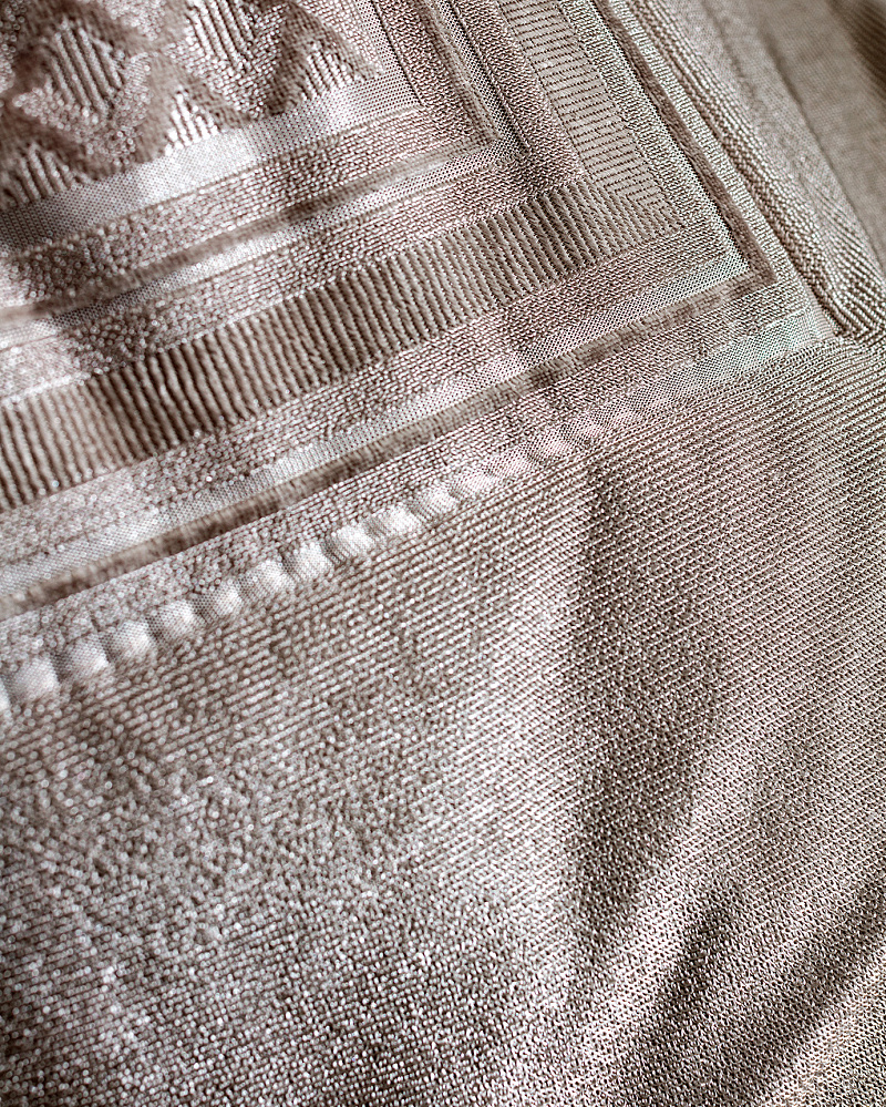 Комплект постельного белья Le Velours евро с 6 наволочками, подушкой и покрывалом