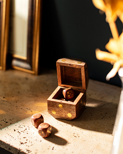 Шкатулка Raina 6x6x6 см. - коричневая