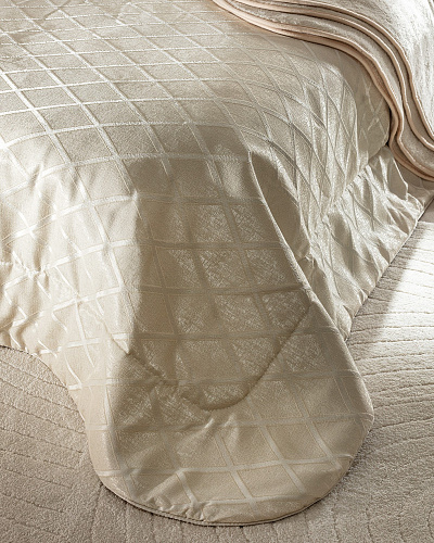 Подарочный комплект постельного белья двуспальный Mougins с покрывалом и одеялом 240x260 см, хлопок