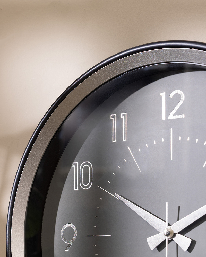 Настенные часы Amarie 36 см, пластик