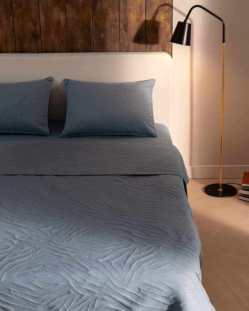 Комплект покрывало + 2 наволочки Cher 250x260 см. - синий