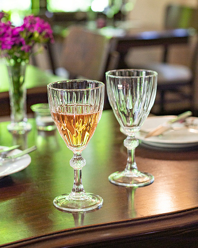 Набор из 4 стеклянных бокалов для вина Voyage 245мл