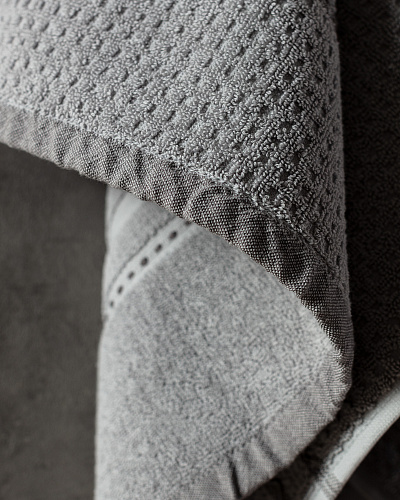 Банное полотенце Alissa 70x140 см. - серое