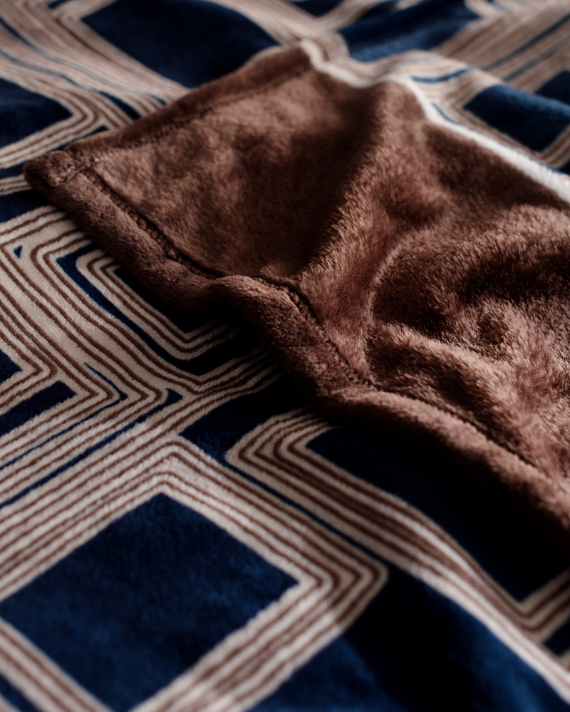 Покрывало односпальное Breville 150x220 см. - коричневое / синее