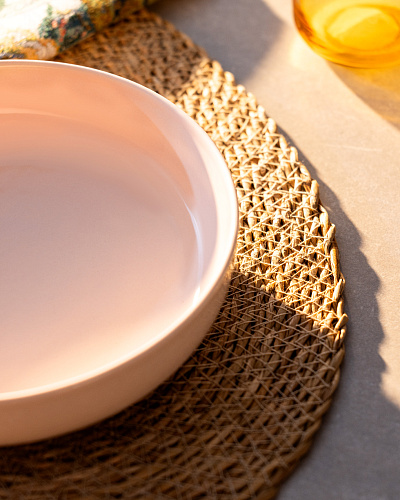 Глубокая тарелка Grasse 20 см. - розовая