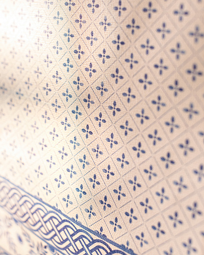 Скатерть Agnes 140х200 см - бежевая / голубая