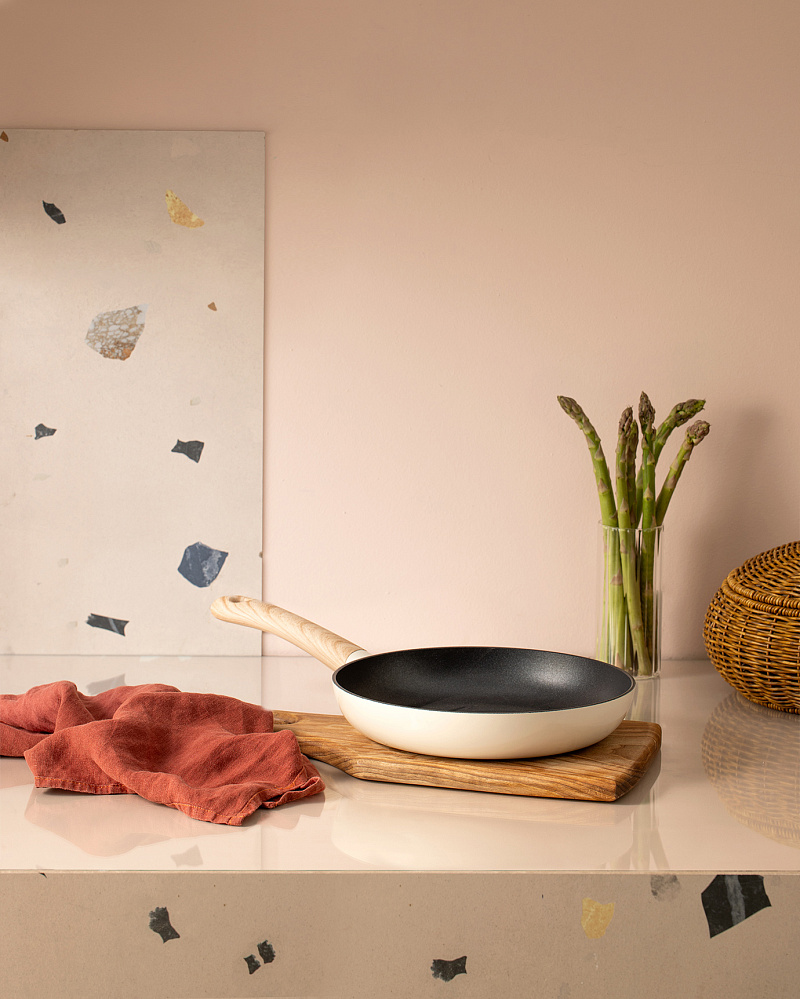 Сковорода Manon 24x8 см, алюминий