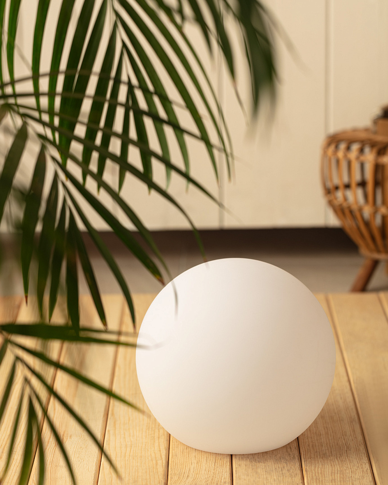 Настольная лампа Madelaine 25 см, пластик