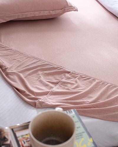 Комплект постельного белья двуспальный Bobigny с одеялом-покрывалом 160x200 см