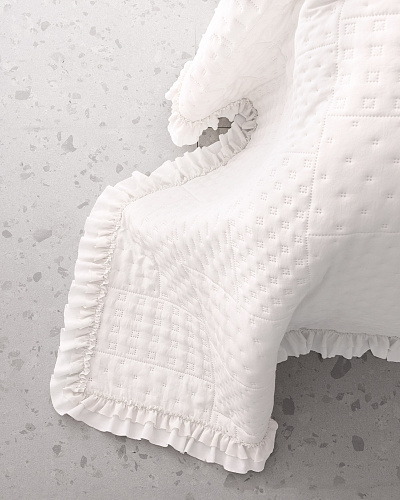 Комплект покрывало + 2 наволочки Medus  230x250 см