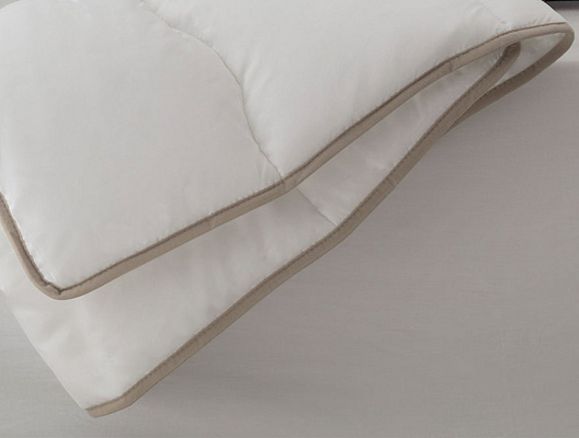 Одеяло Aloe vera гипоалергенное, терморегулиющее 195x215 см