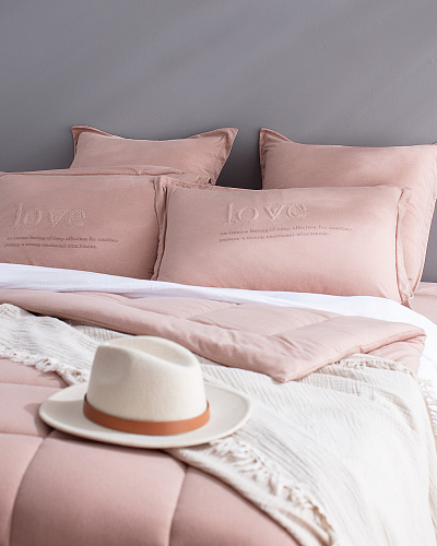 Комплект постельного белья двуспальный Bobigny с одеялом-покрывалом 160x200 см