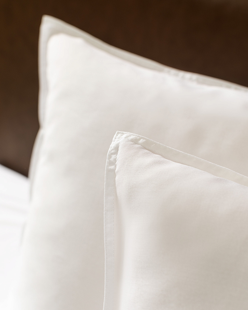 Комплект постельного белья семейный Loire 260x280 см, тенсел