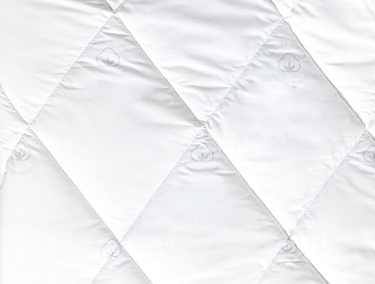 Одеяло Elicia стеганое с терморегуляцией 195х215 см