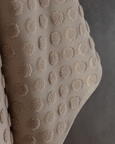 Банное полотенце Polka Dot 70x140 см. - бежевое