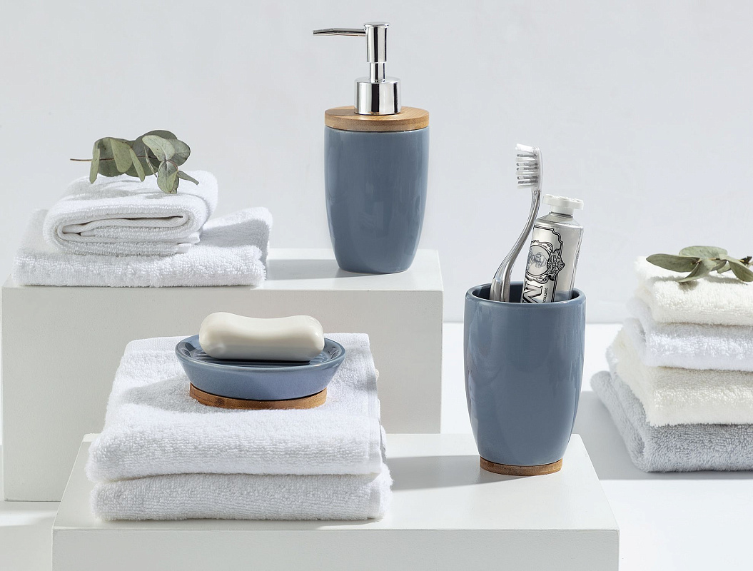 Набор для ванной комнаты Bern из 3 шт синий