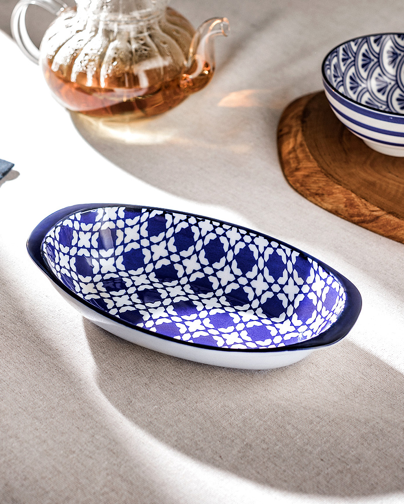 Овальная тарелка с ручкой Reve Brest New 16x9x3 см - синяя