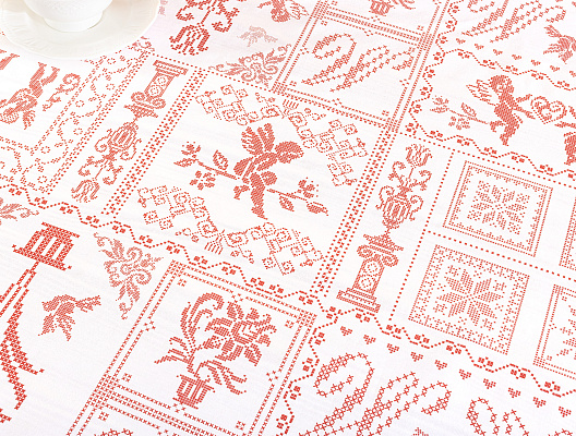 Скатерть Lirije 160x160 см. - красная / белая