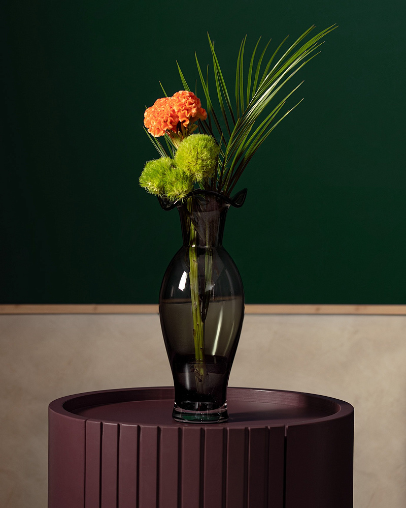 Ваза стеклянная ручной работы Cluny 34х14см - антрацитовый (темно-серый)