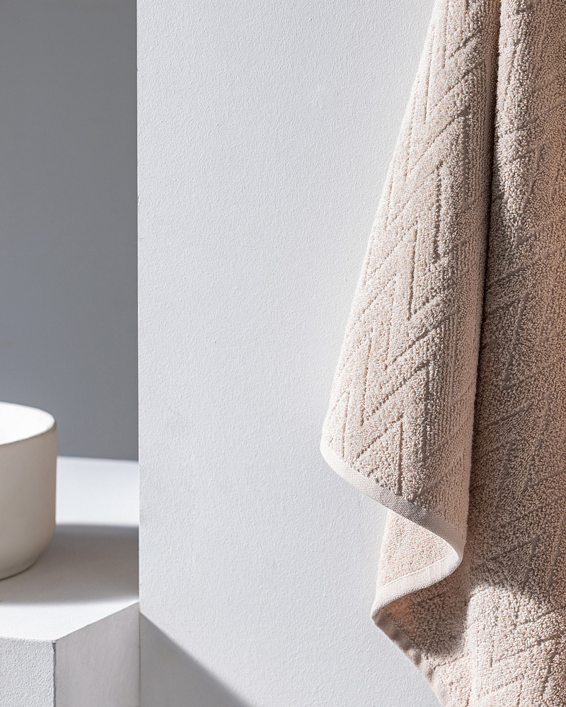 Банное полотенце Colette 70x140 см. - бежевое