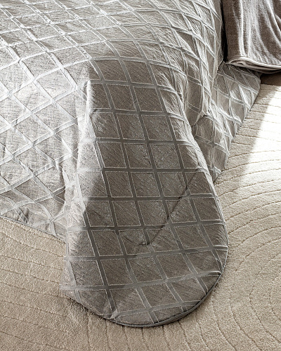 Подарочный комплект постельного белья двуспальный Mougins с покрывалом и одеялом 240x260 см