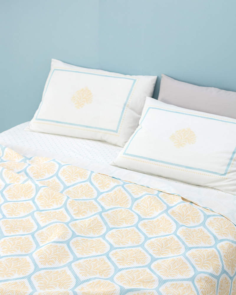 Комплект постельного белья двуспальный Leal с покрывалом 240x260 см, хлопок