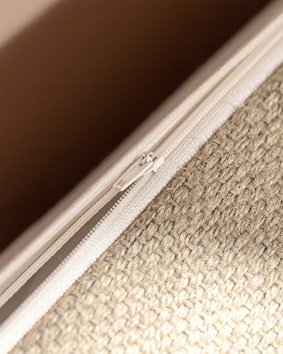 Декоративная наволочка Eze 45x45 см. - кремовая