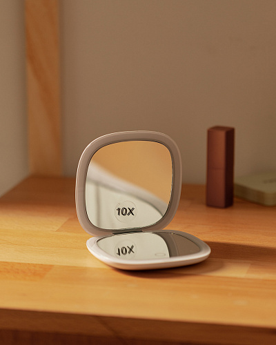 Зеркало светодиодное Petit 10x10x2,3 см, - пластик, стекло