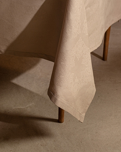 Скатерть Lavinia 160x300 см. - бежевая