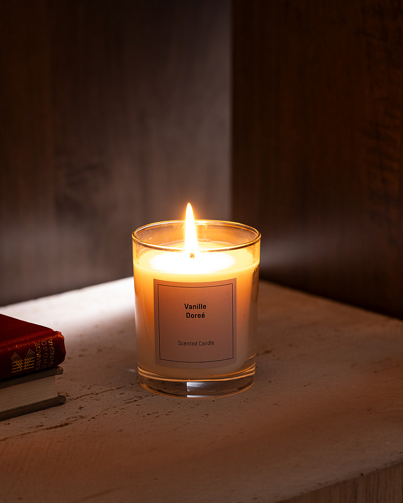 Ароматическая свеча Répertoire 190 г, ваниль