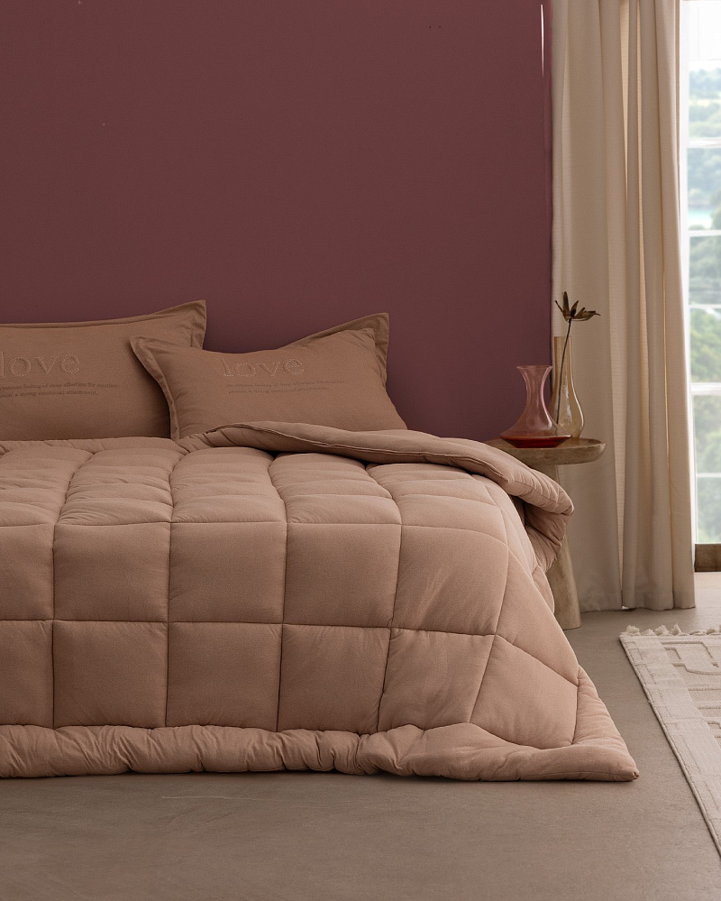 Комплект постельного белья двуспальный Bobigny с одеялом-покрывалом 160x200 см