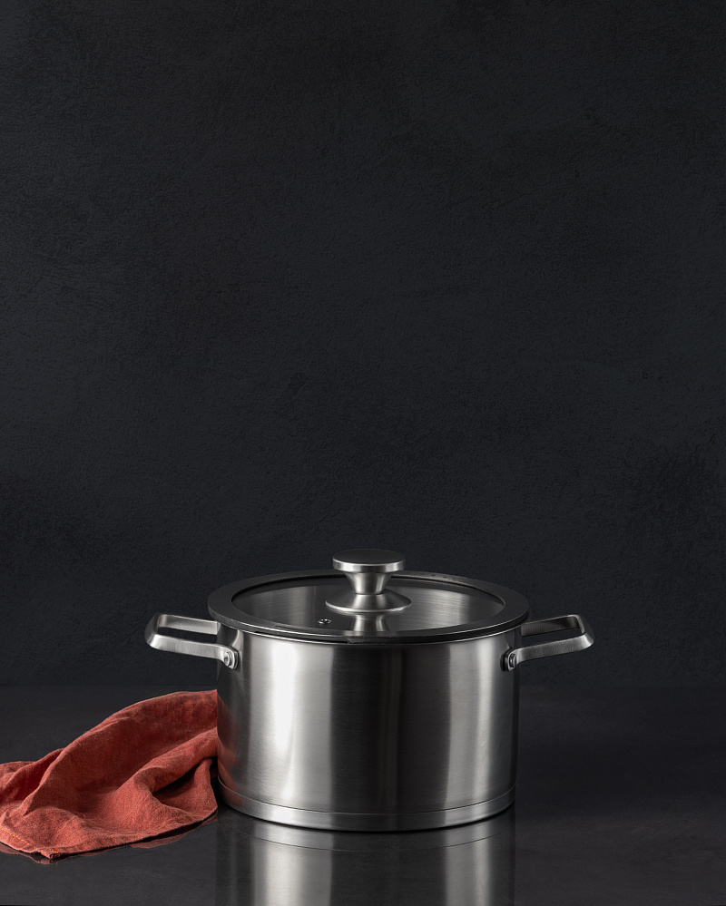 Кастрюля Raye с крышкой 22x13,5 см. - нержавеющая сталь