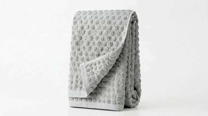 Банное полотенце Polka Dot 70x140 см. - светло-серое