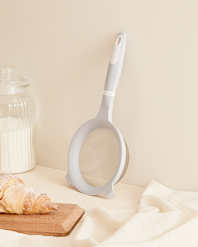 Сито Delphine, 14.5 см - нежно-серое