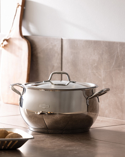 Кастрюля Vera с крышкой 26 см, нержавеющая сталь