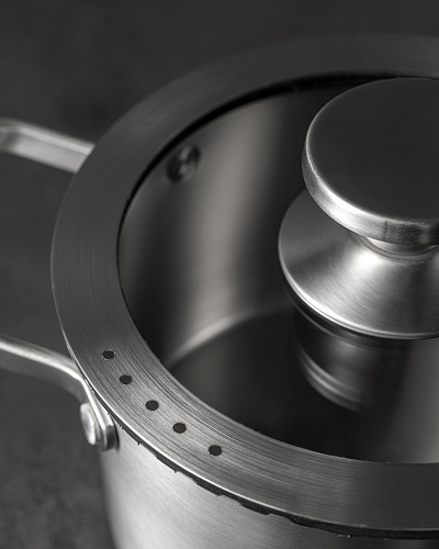 Кастрюля Raye с крышкой 16x10,5 см. - нержавеющая сталь