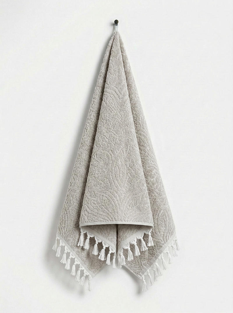 Банное полотенце Bernay 70x150 см. - серое