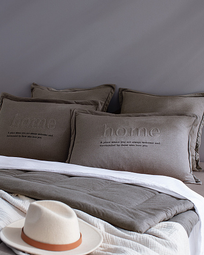 Комплект постельного белья двуспальный Bobigny с одеялом-покрывалом 160x200 см