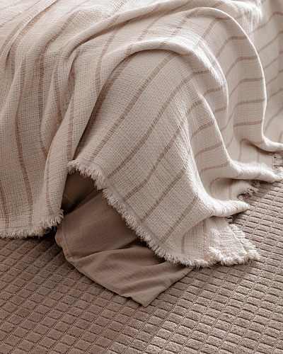 Подарочный комплект постельного белья двуспальный Marguerite с покрывалом 160x200 см, хлопок